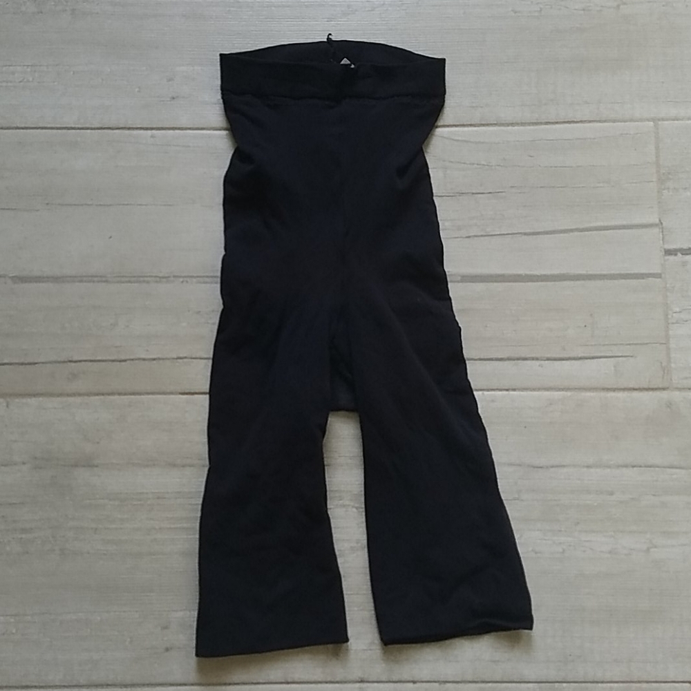 Spanx Black Body Shaper Mid Thigh Shorts